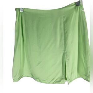 NWT Aritzia mint green mini skirt Tatiana size 2 waist 27